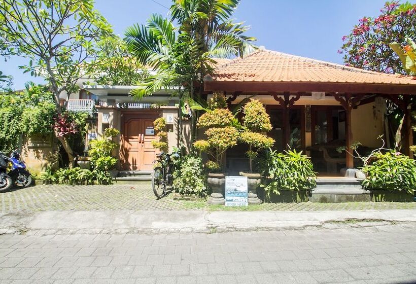 تختخواب و صبحانه Anindya Sanur