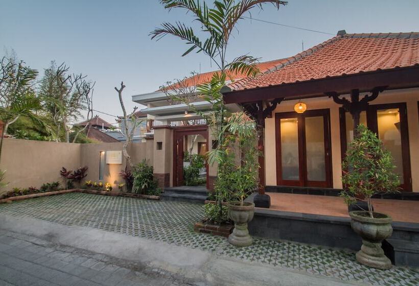 تختخواب و صبحانه Anindya Sanur