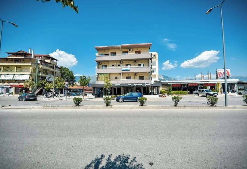 تختخواب و صبحانه Geraldo