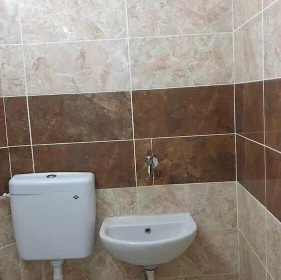 Beyaz Otel