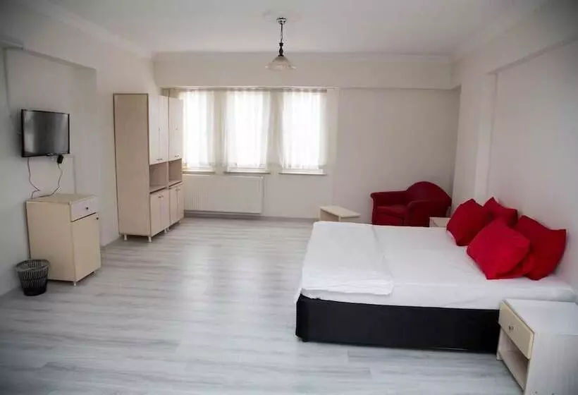 Beyaz Otel