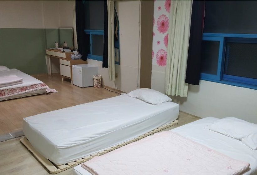 Hae Won Jang Motel