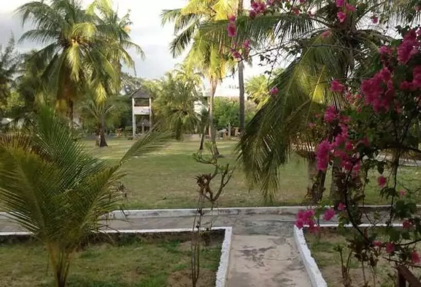 مسافرخانه Dudu Villas N Cottages