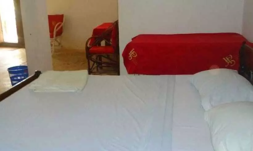 مسافرخانه Dudu Villas N Cottages