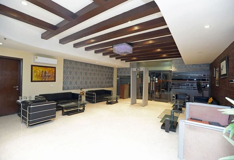 Hotell Capital O 445 Impress