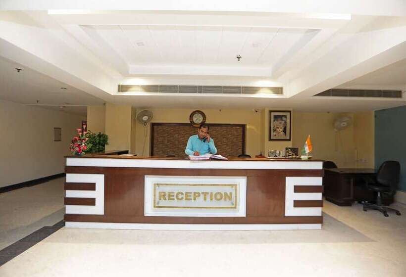 Hotell Capital O 445 Impress
