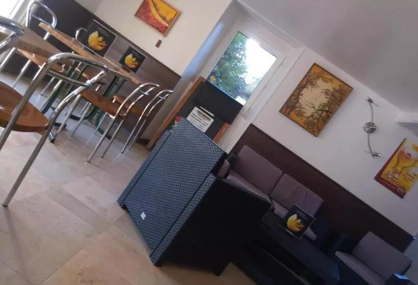 Hotelli Hôtel Du Parc