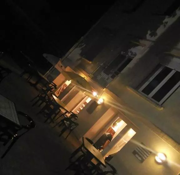 Hotelli Hôtel Du Parc