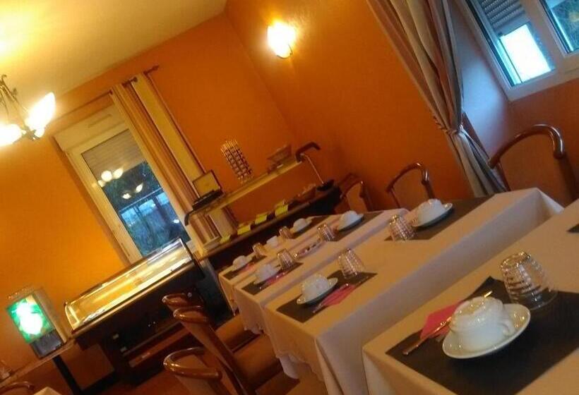 فندق Hôtel Du Parc