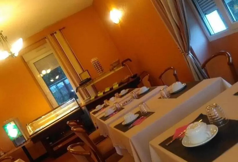 Hotelli Hôtel Du Parc