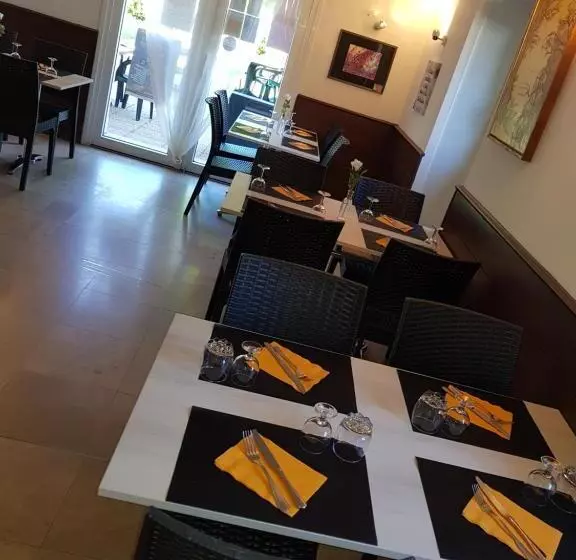 Hotelli Hôtel Du Parc