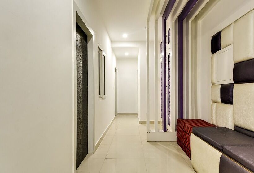 فندق Purple Residency By Oyo Rooms