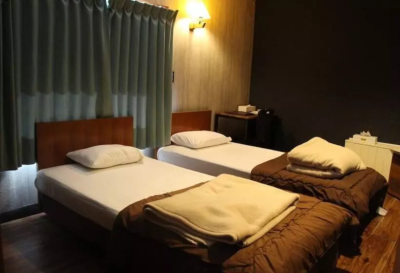 Hotelli Restmance Pension Woody Hill