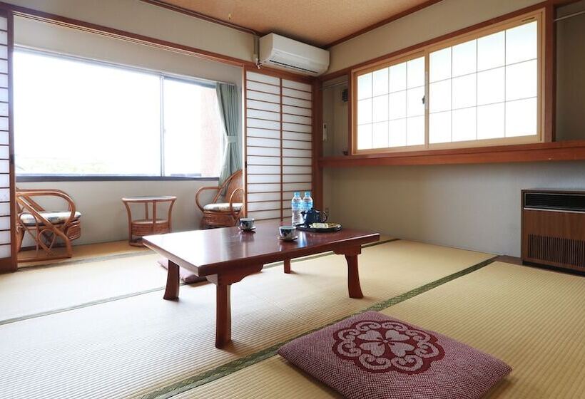 فندق Daisen Midorisou