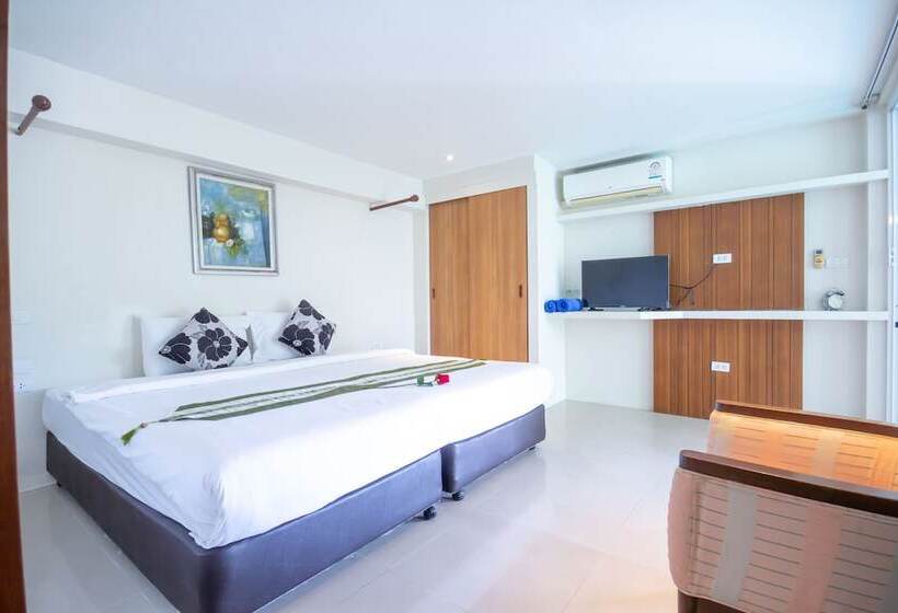 Szálloda Grand Blue Kamala