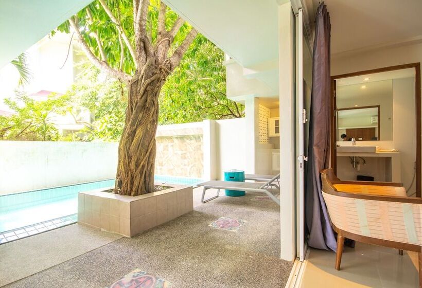 Szálloda Grand Blue Kamala