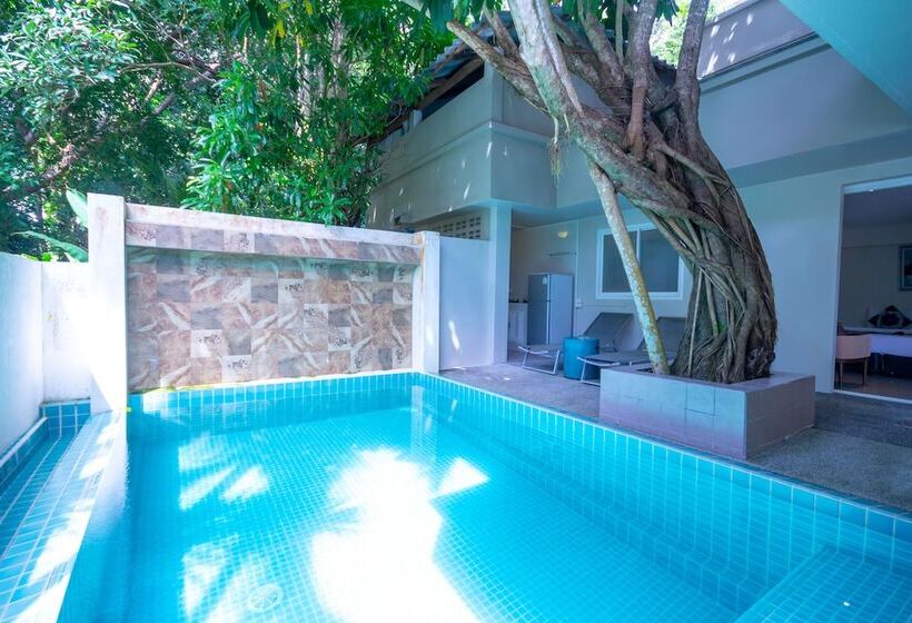 Szálloda Grand Blue Kamala