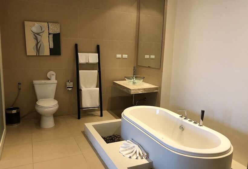 Szálloda Grand Blue Kamala