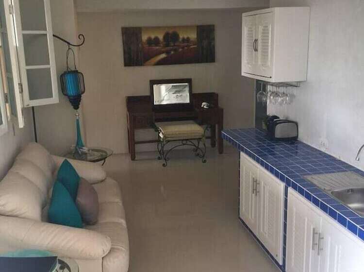 Szálloda Grand Blue Kamala