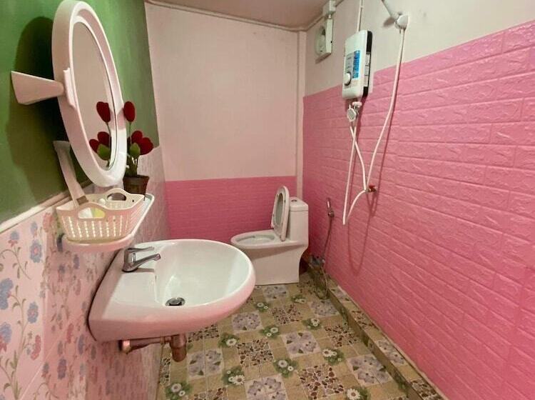 בית מלון כפרי Lee Red House