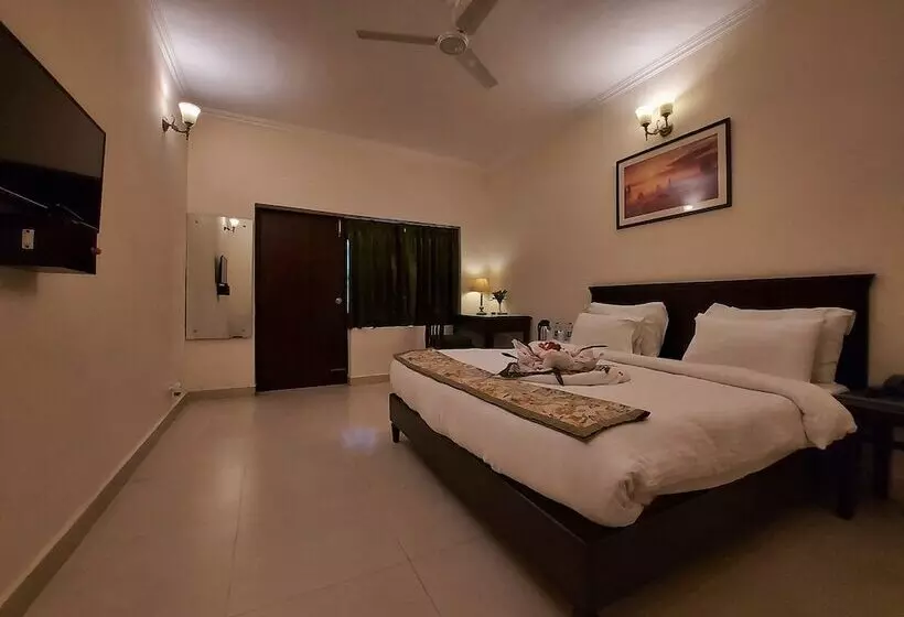 Hotelli Nadiya Parao Resort, Corbett