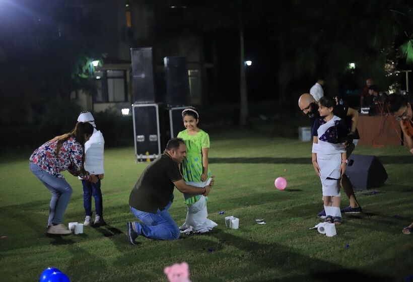 فندق Nadiya Parao Resort, Corbett