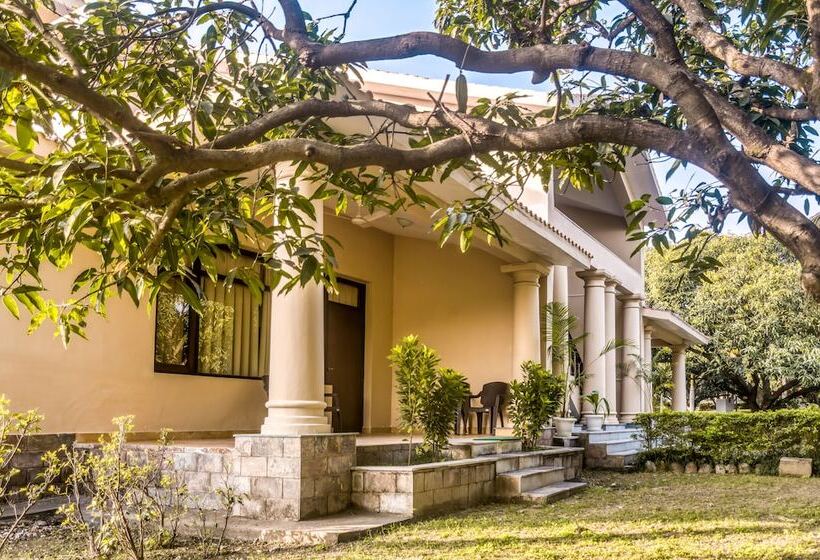 فندق Nadiya Parao Resort, Corbett