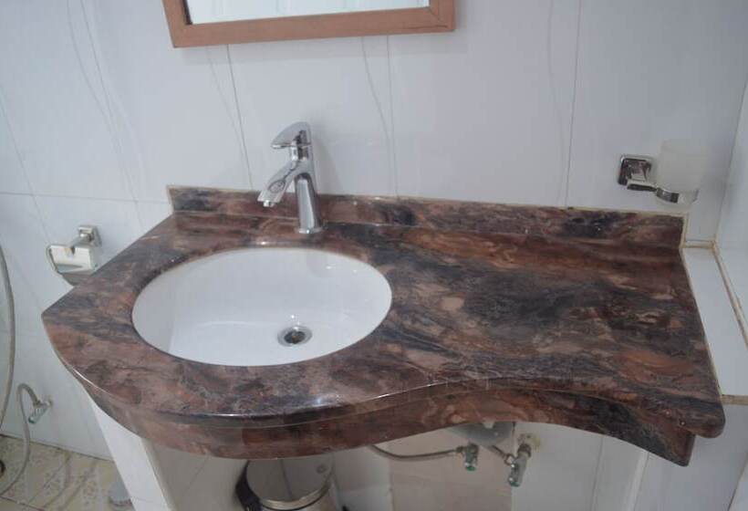 هتل O Kla Extreme