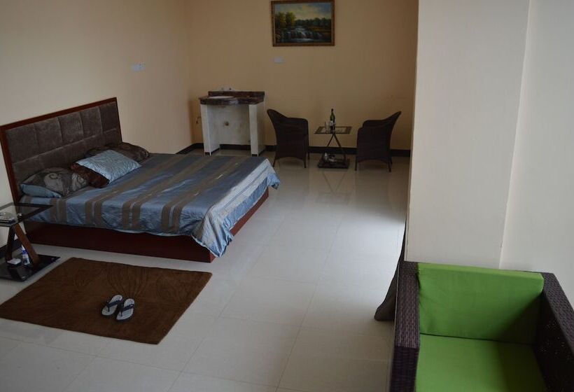 هتل O Kla Extreme