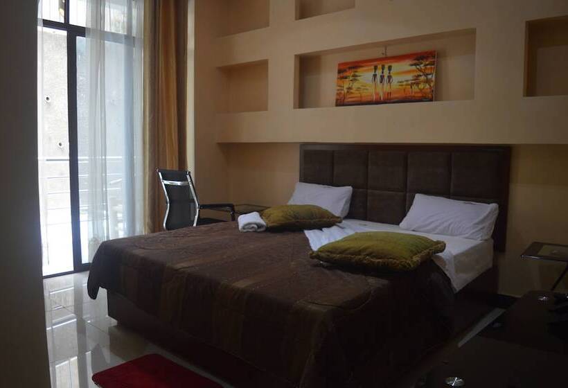 هتل O Kla Extreme