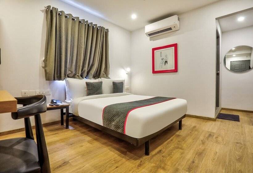 בית מלון כפרי Oyo Townhouse 156 Maraimalai Nagar