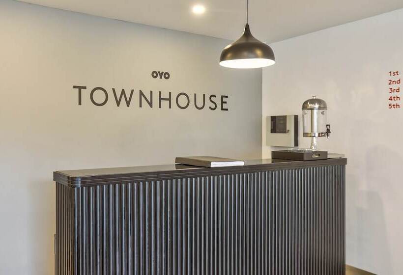 בית מלון כפרי Oyo Townhouse 156 Maraimalai Nagar