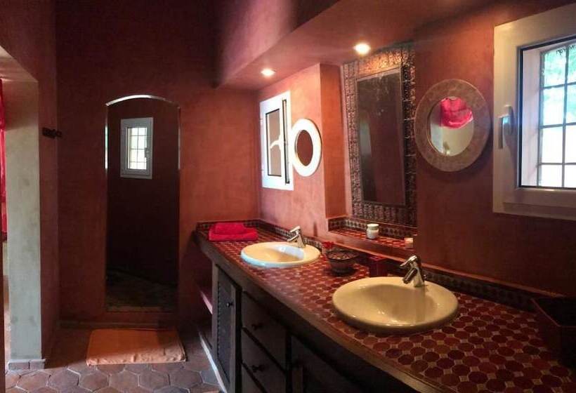 هتل Suñu Keur Lodge