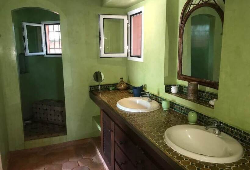 هتل Suñu Keur Lodge