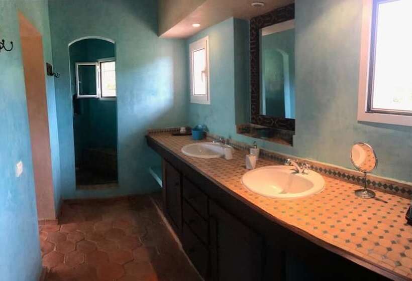 هتل Suñu Keur Lodge