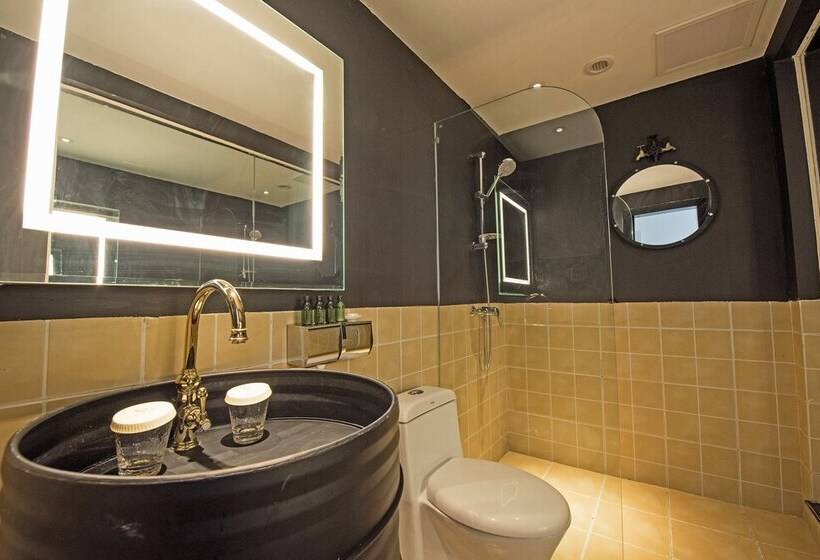 ホテル Ya An Juyuan Color