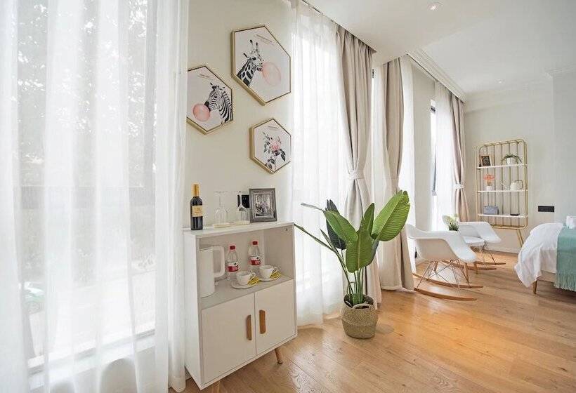 ホテル Ya An Juyuan Color