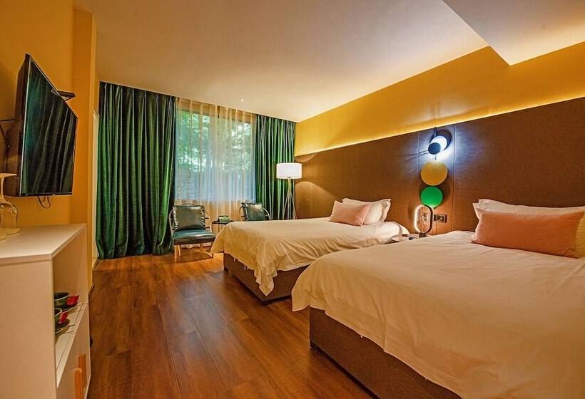 ホテル Ya An Juyuan Color