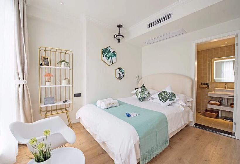 ホテル Ya An Juyuan Color