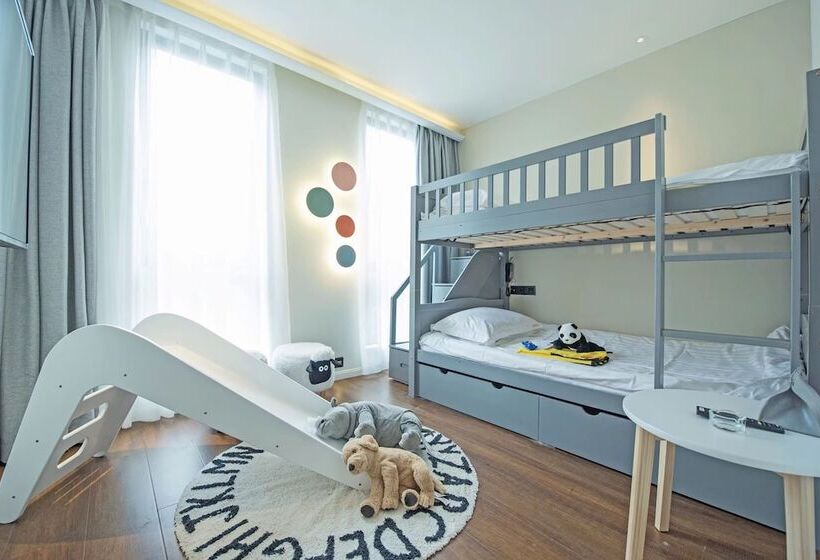 ホテル Ya An Juyuan Color