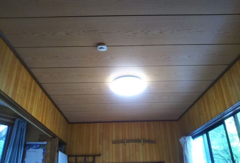 Рёкан Yuya Takanoyu Bekkan