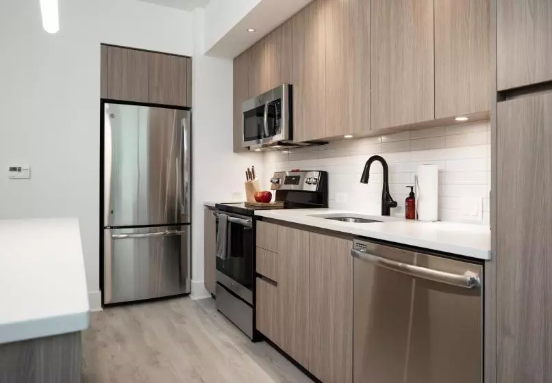 ホテル Why Tysons Corner  Luxe Suites Greensboro Dr