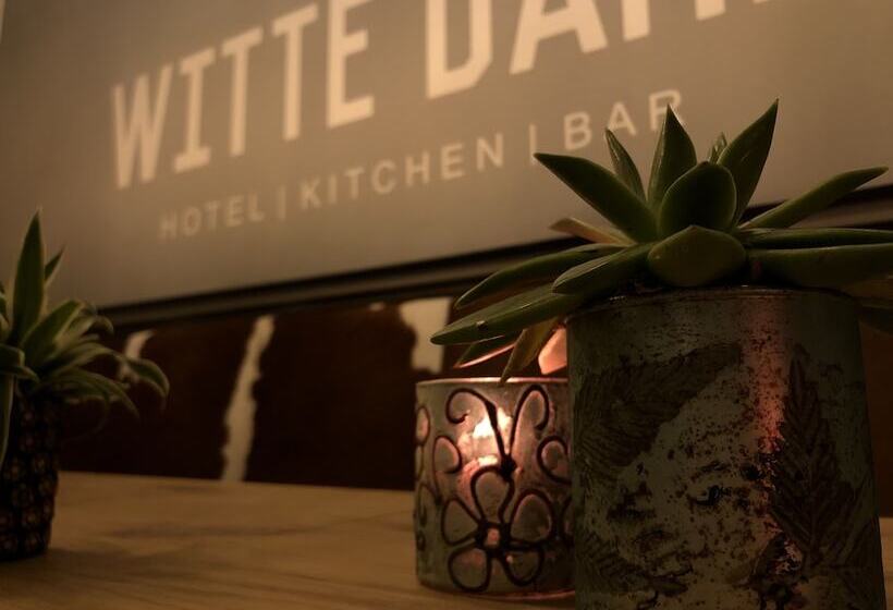 In De Witte Dame Hotel Bar Kitchen Apartments