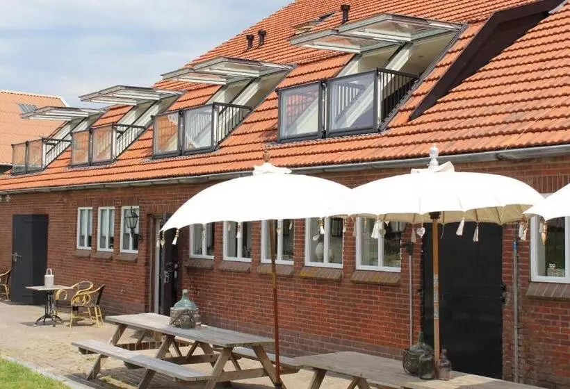 Hotelli Hof Van Renesse
