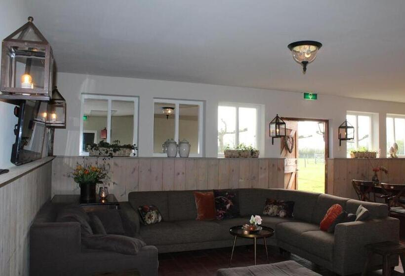 Отель Hof Van Renesse