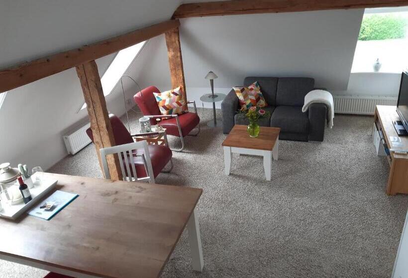 צימר Rêst En Romte