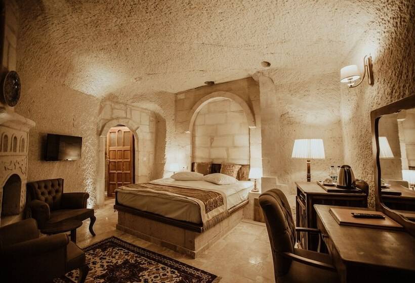 Hotel Alia Cave