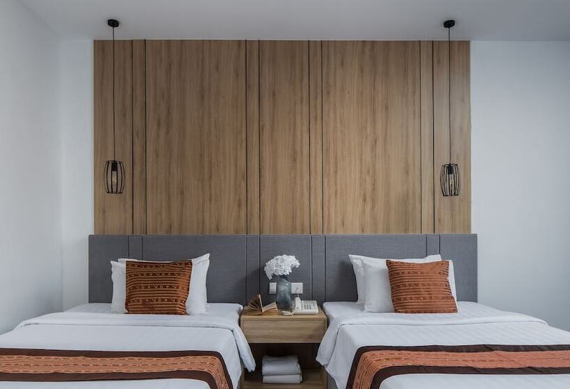 בית מלון כפרי Altos