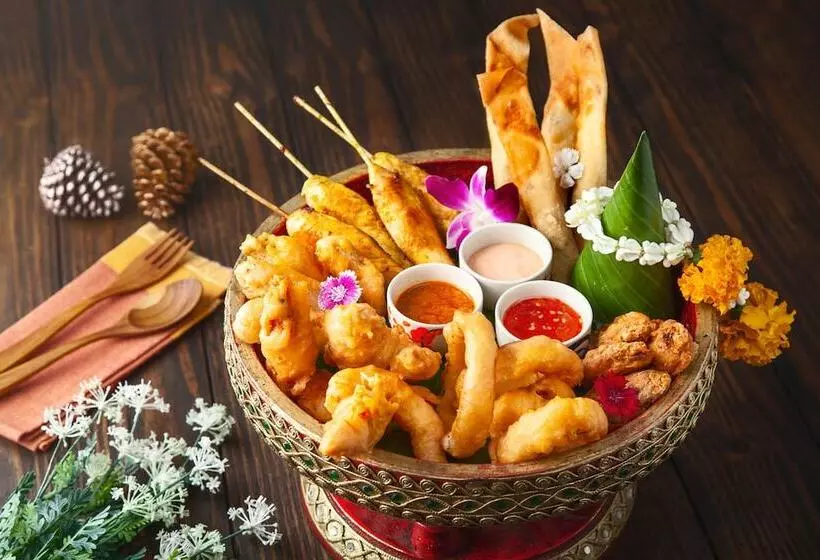 هتل Arun Riverside Bangkok