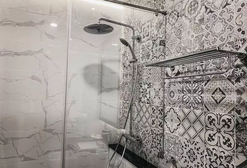 هتل Arun Riverside Bangkok